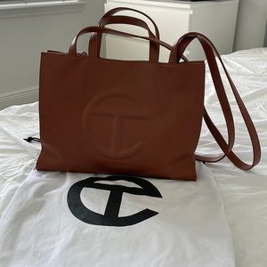 Telfar medium shopping bag/tan